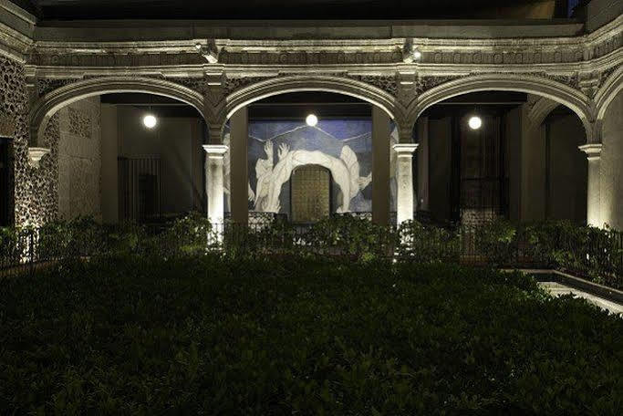 Downtown Mexico Hotel Bagian luar foto